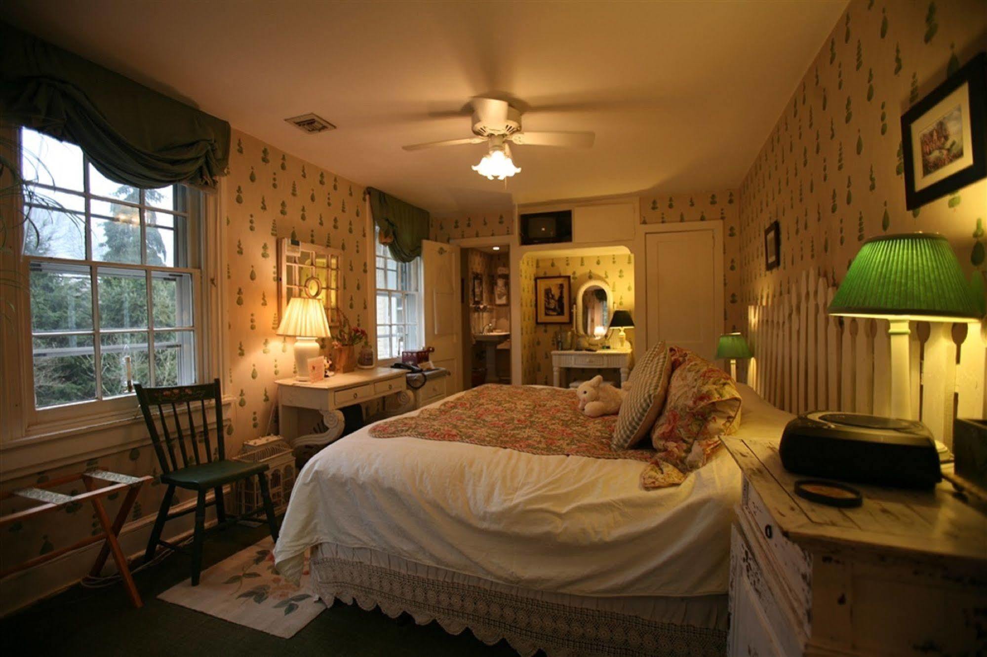Wild Wisteria Bed and Breakfast Chadds Ford Εξωτερικό φωτογραφία
