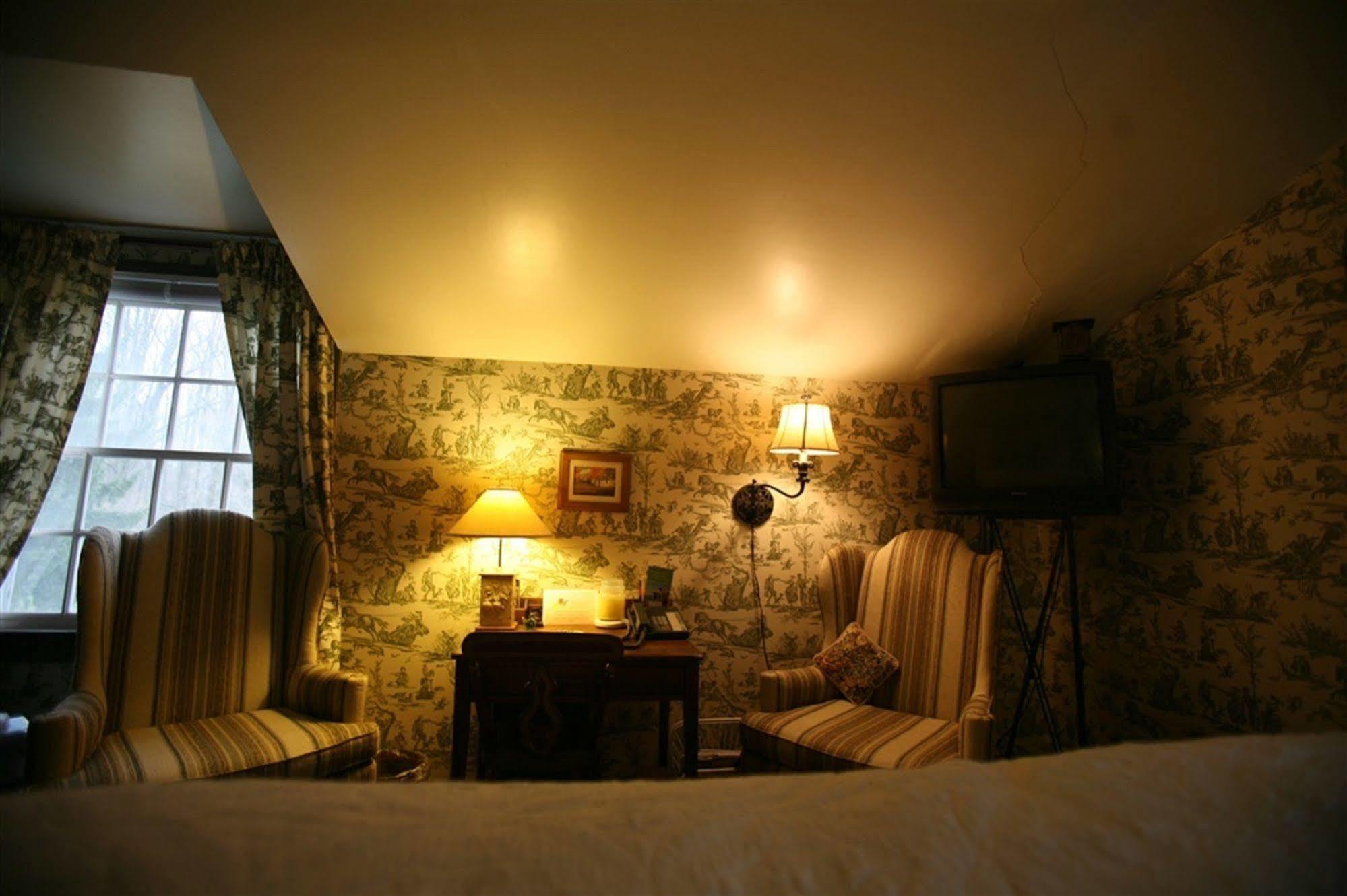 Wild Wisteria Bed and Breakfast Chadds Ford Εξωτερικό φωτογραφία