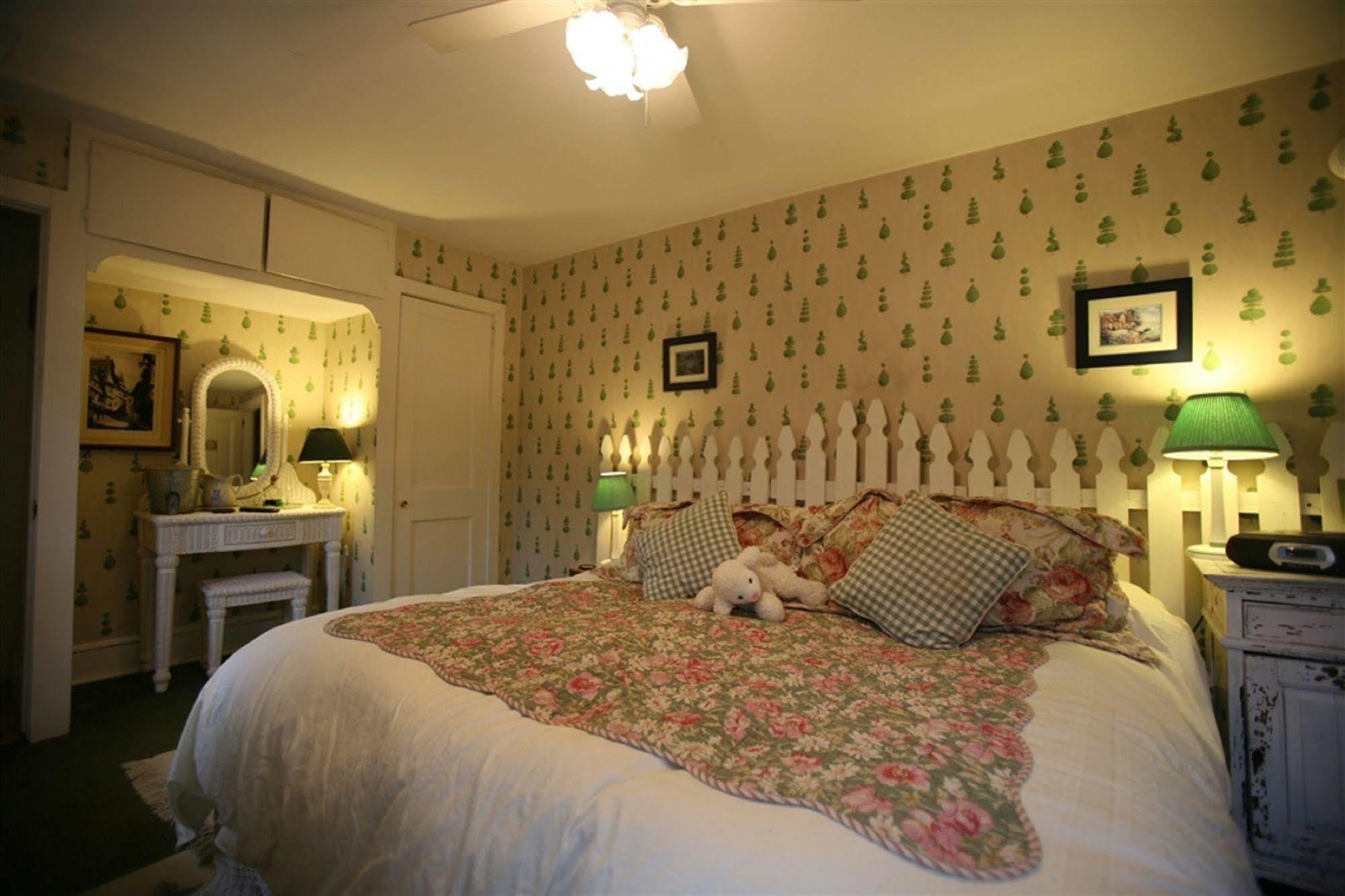 Wild Wisteria Bed and Breakfast Chadds Ford Εξωτερικό φωτογραφία